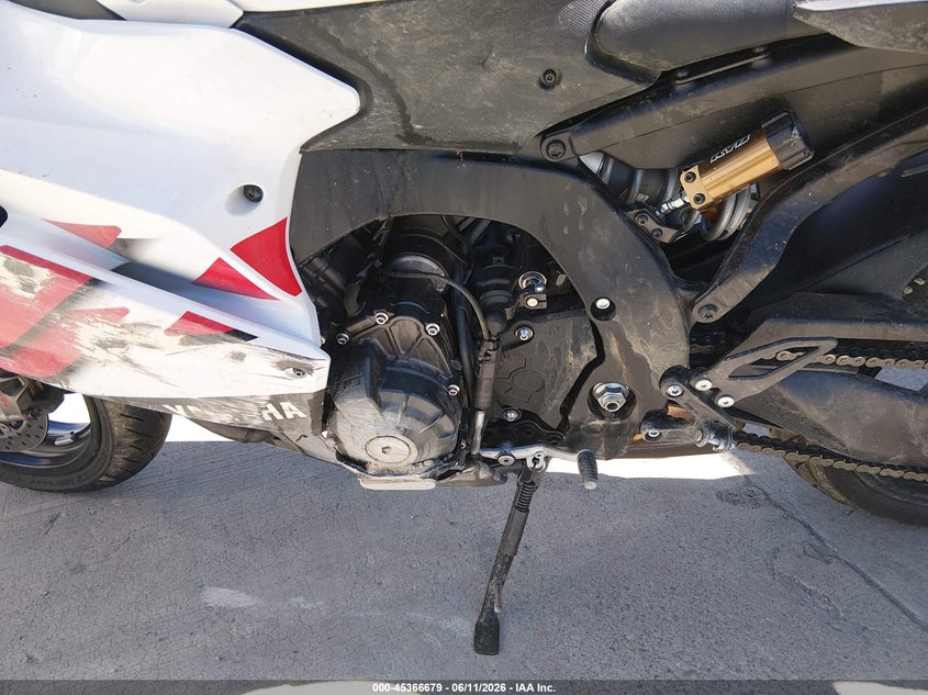 2026 Yamaha VIN JYARNA3Y1TA000731 IAAI salvage auction — LEFT FRONT, Salvage (California), sold $2,500 on 2026-07-29 (photo 9)