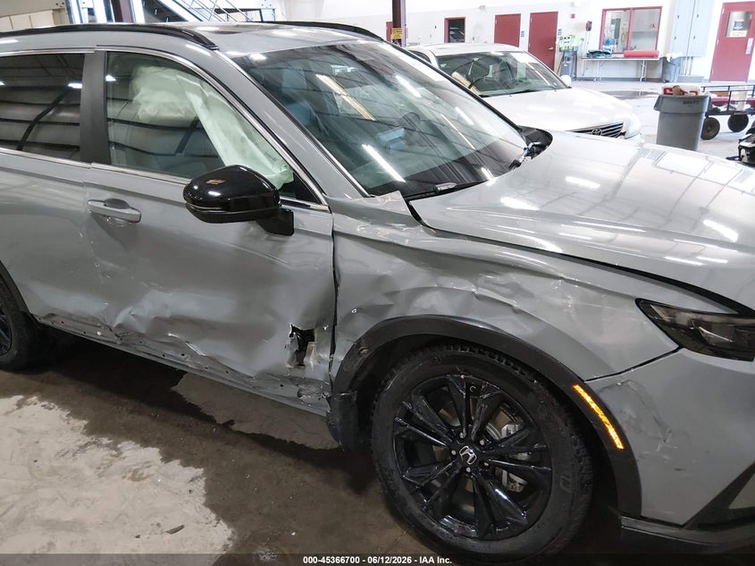 2024 Honda Cr-v VIN 7FARS6H97RE075773 IAAI salvage auction — RIGHT FRONT, Salvage (Oregon), sold $12,700 on 2026-07-31 (photo 6)