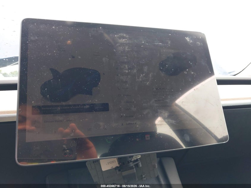 2022 Tesla Model 3 VIN 5YJ3E1EB0NF271518 IAAI salvage auction — FRONT END, Salvage (Texas), sold $5,700 on 2026-07-09 (photo 7)