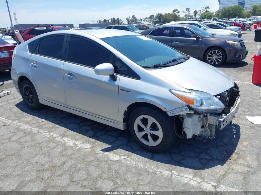 2013 Toyota Prius VIN JTDKN3DUXD5648799 IAAI salvage auction — NORMAL WEAR, Clear - Dealer Only (California), sold $1,525 on 2026-07-09 (photo 1)