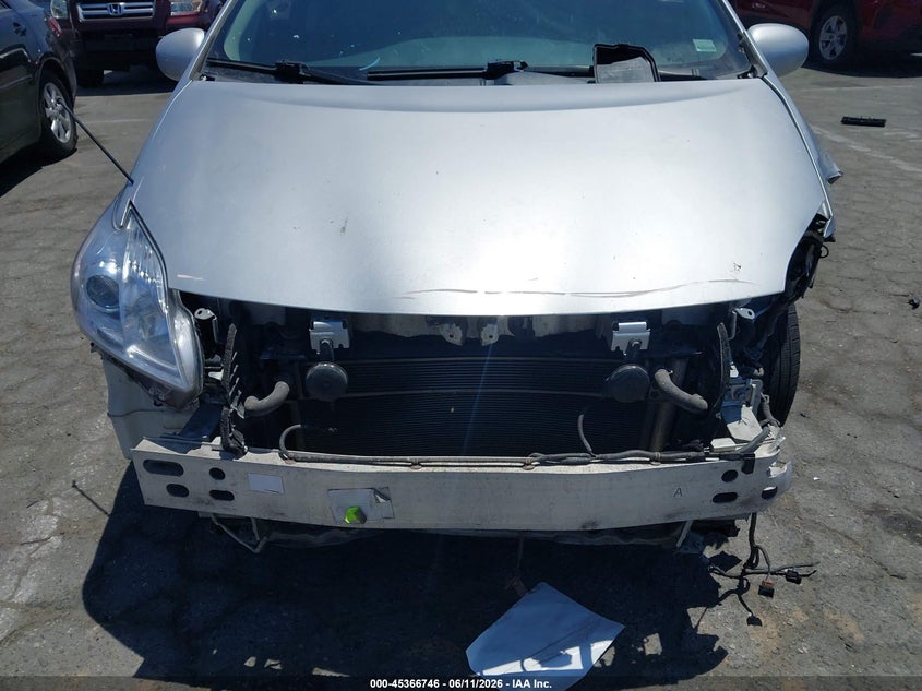 2013 Toyota Prius VIN JTDKN3DUXD5648799 IAAI salvage auction — NORMAL WEAR, Clear - Dealer Only (California), sold $1,525 on 2026-07-09 (photo 6)