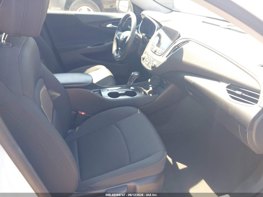 2020 Chevrolet Malibu VIN 1G1ZC5ST5LF134516 IAAI salvage auction — NORMAL WEAR, Sf97 (California), sold $10,100 on 2026-07-28 (photo 5)