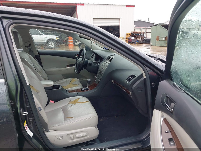 2010 Lexus Es 350 VIN JTHBK1EG5A2344538 IAAI salvage auction — REAR END, Salvage (Texas), sold $1,100 on 2026-07-21 (photo 5)