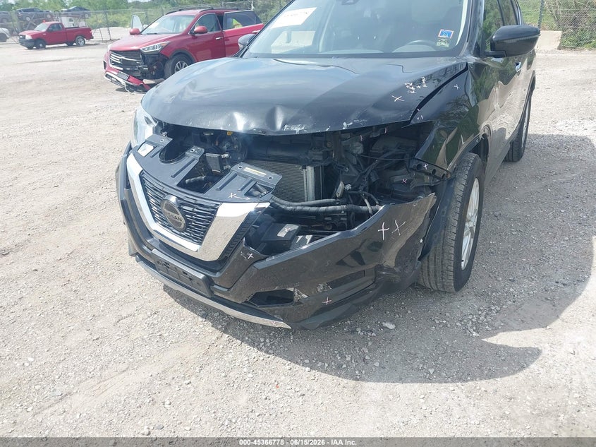 2019 Nissan Rogue VIN JN8AT2MV8KW376124 IAAI salvage auction — FRONT END, Clear (Wisconsin), sold $2,050 on 2026-07-14 (photo 6)