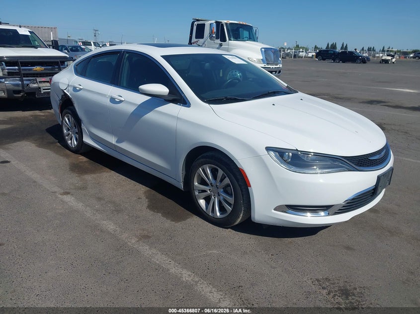 2015 Chrysler 200 VIN 1C3CCCAB0FN624869 IAAI salvage auction — RIGHT SIDE, Salvage Title, sold $25 on 2026-07-31 (photo 1)