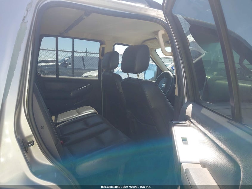 2006 Mercury Mountaineer VIN 4M2EU36E16UJ06192 IAAI salvage auction — NORMAL WEAR, Original (Texas), sold $100 on 2026-07-21 (photo 8)