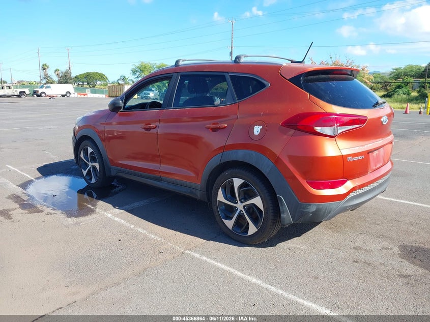 2016 Hyundai Tucson VIN KM8J33A2XGU143145 IAAI salvage auction — NORMAL WEAR, Clear (Hawaii), sold $925 on 2026-07-21 (photo 3)