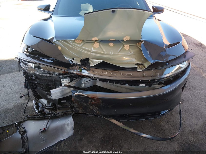 2026 Lucid Air VIN 50EA1TEA5TA049032 IAAI salvage auction — FRONT END, Salvage Title, sold $15,650 on 2026-08-03 (photo 6)