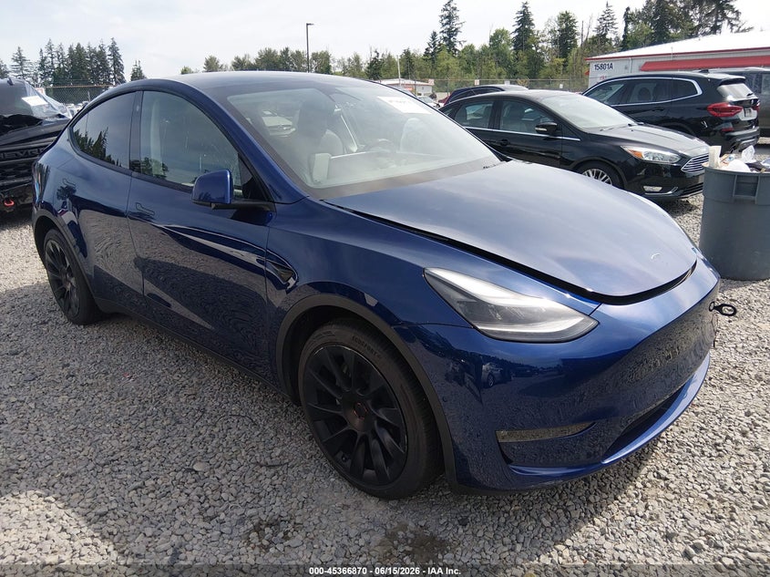 2022 Tesla Model y VIN 7SAYGDEE2NF558941 IAAI salvage auction — FRONT & REAR, Bill Of Sale (Washington), sold $11,950 on 2026-07-08 (photo 1)