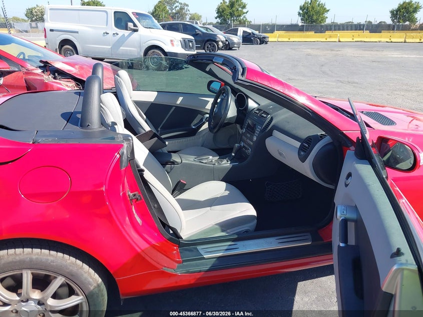 2006 Mercedes-benz Slk-class VIN WDBWK56F76F082729 IAAI salvage auction — REAR END, Salvage (California), sold $1,800 on 2026-07-09 (photo 5)