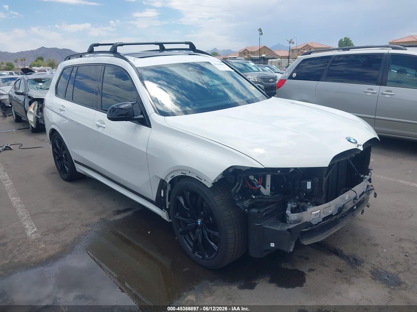 2025 BMW X7 VIN 5UX33EM00S9X88674 IAAI salvage auction — LEFT FRONT, Salvage (Arizona), sold $30,250 on 2026-07-21 (photo 1)