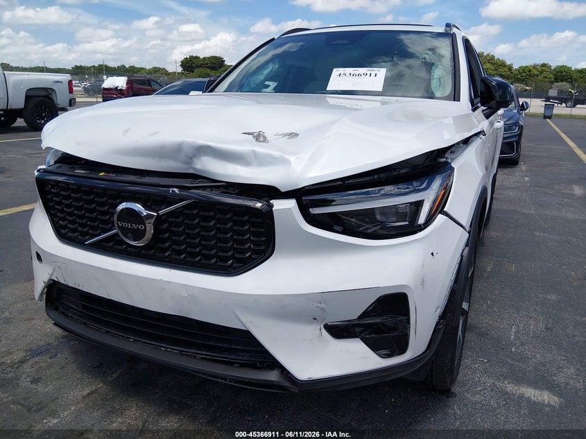 2026 Volvo Xc40 VIN YV4L12UC9T2741781 IAAI salvage auction — FRONT END, Rebuildable (Florida), sold $12,900 on 2026-07-30 (photo 6)