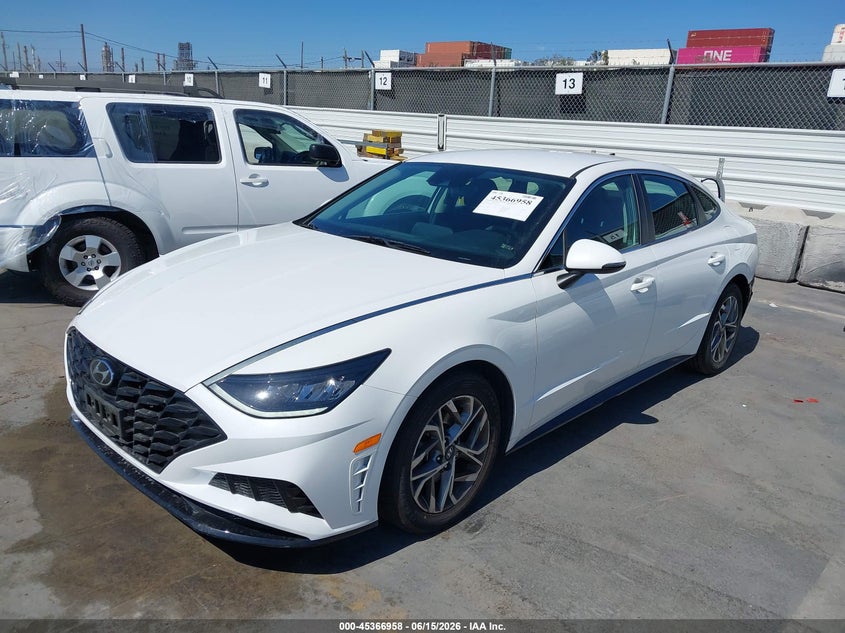 2022 Hyundai Sonata VIN KMHL64JA8NA236175 IAAI salvage auction — REAR END, Salvage Title, sold $5,800 on 2026-07-29 (photo 2)
