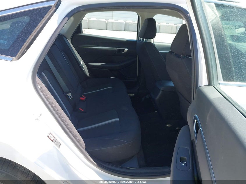 2022 Hyundai Sonata VIN KMHL64JA8NA236175 IAAI salvage auction — REAR END, Salvage Title, sold $5,800 on 2026-07-29 (photo 8)