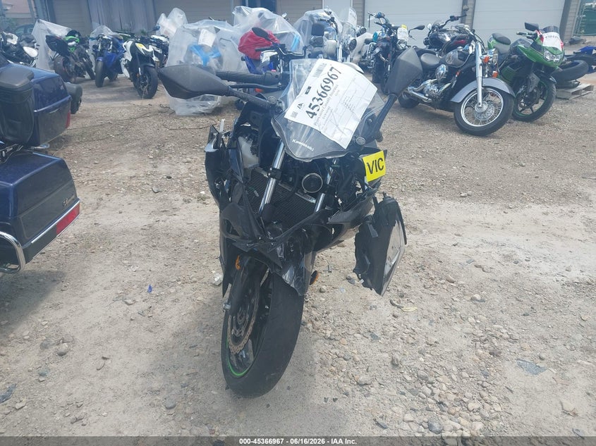 2022 Kawasaki Ninja VIN JKAEXKG1XNDAF4698 IAAI salvage auction — FRONT END, Junk Bill Of Sale Mv2459 (Wisconsin), sold $350 on 2026-07-15 (photo 5)
