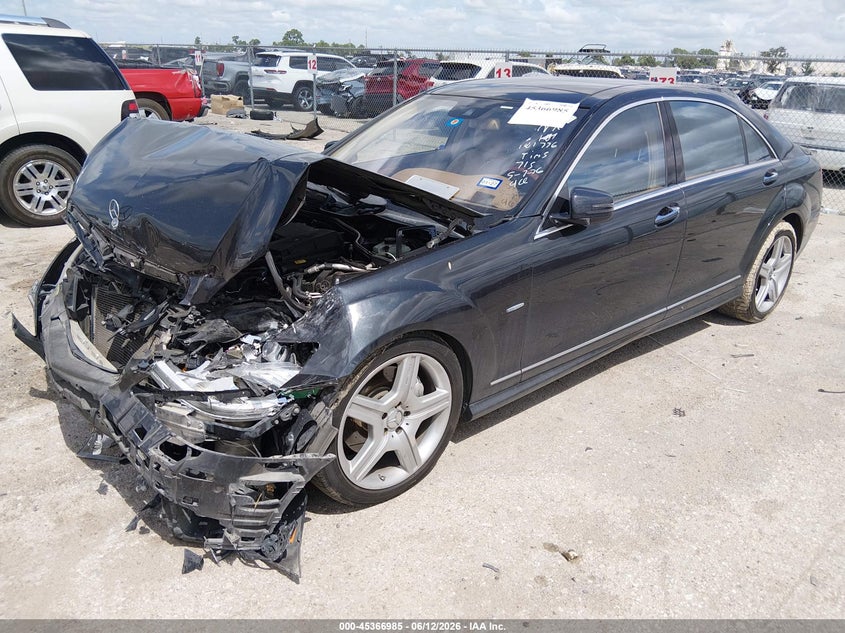 2012 Mercedes-benz S-klasse VIN WDDNG7DB0CA469700 IAAI salvage auction — FRONT END, Salvage (Texas), sold $1,150 on 2026-08-18 (photo 2)
