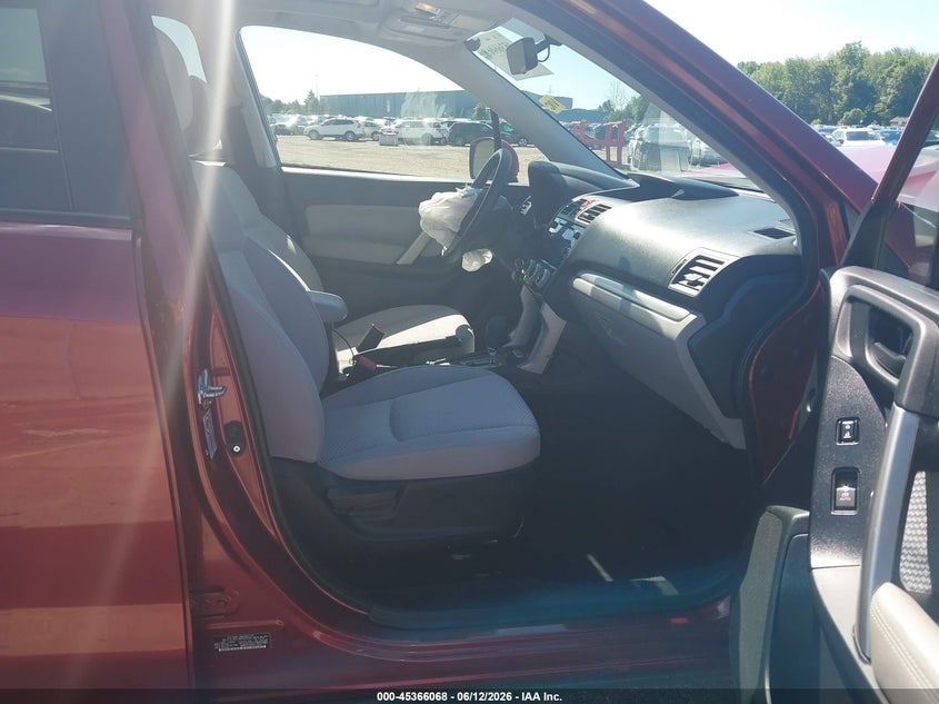 2017 Subaru Forester VIN JF2SJAECXHH509249 IAAI salvage auction — FRONT END, Salvage Title, sold $925 on 2026-07-30 (photo 5)