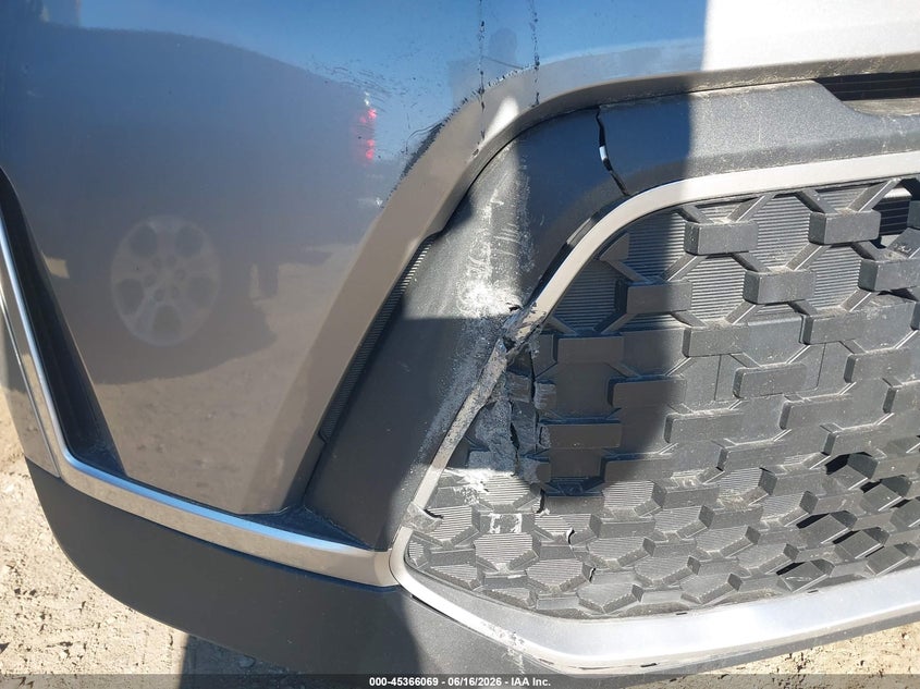 2025 Kia Soul VIN KNDJ23AU0S7924885 IAAI salvage auction — FRONT END, Salvage (Massachusetts), sold $4,800 on 2026-07-31 (photo 6)
