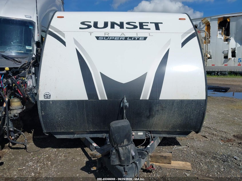 2023 Crossroads Sunset tra VIN 4YDTSSH13P5350068 IAAI salvage auction — UNDERCARRIAGE, SALVAGE - KS, sold $800 on 2026-09-18 (photo 7)
