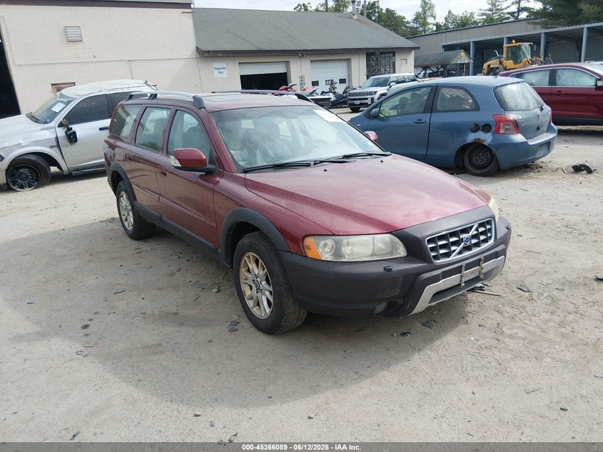 2007 Volvo Xc70 VIN YV4SZ592971279689 IAAI salvage auction — LEFT SIDE, Salvage (New Hampshire), sold $300 on 2026-08-12 (photo 1)