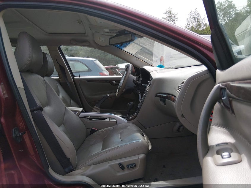 2007 Volvo Xc70 VIN YV4SZ592971279689 IAAI salvage auction — LEFT SIDE, Salvage (New Hampshire), sold $300 on 2026-08-12 (photo 5)