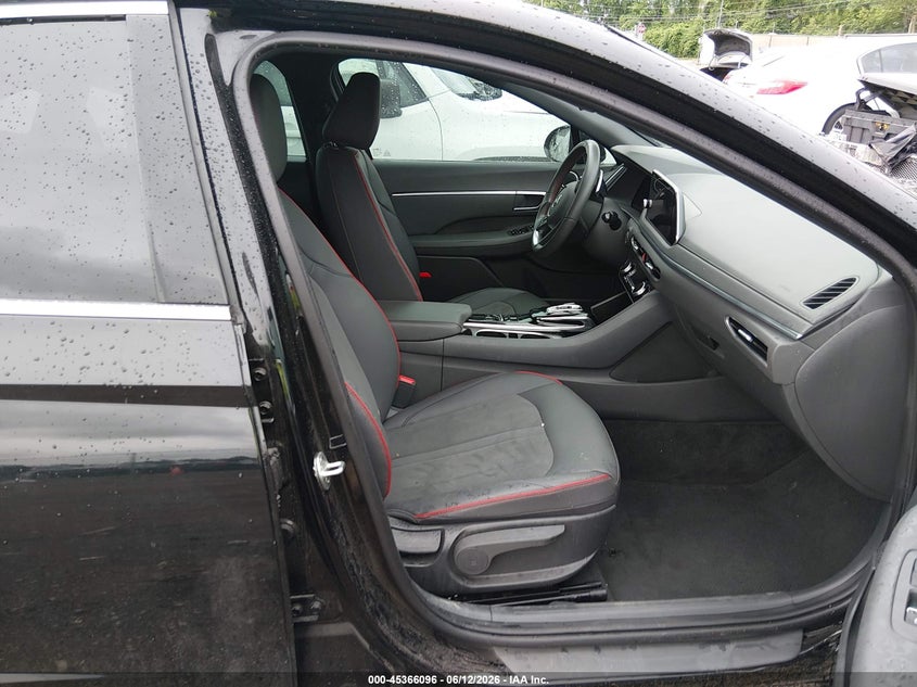 2022 Hyundai Sonata VIN 5NPEJ4J29NH139676 IAAI salvage auction — FRONT END, Salvage Title, sold $4,300 on 2026-07-16 (photo 5)