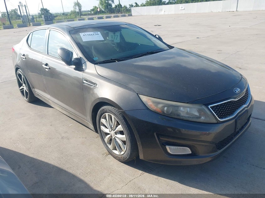2015 Kia Optima VIN 5XXGN4A70FG401946 IAAI salvage auction — NORMAL WEAR, Original (Texas), sold $625 on 2026-07-24 (photo 1)