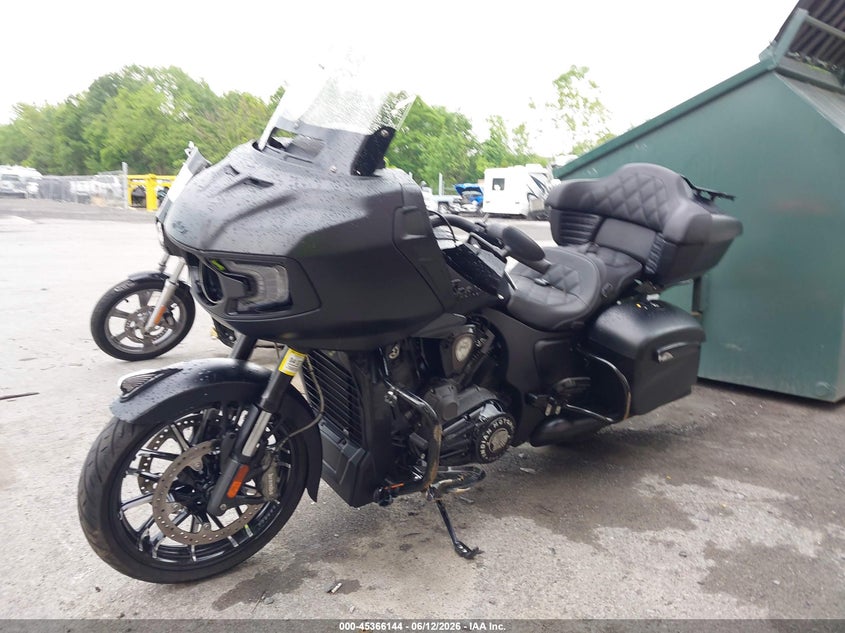 2023 Indian motorcycle co. Pursuit VIN 56KLDFRR1P3422285 IAAI salvage auction — SIDE, Wait Title, sold $9,200 on 2026-09-08 (photo 2)