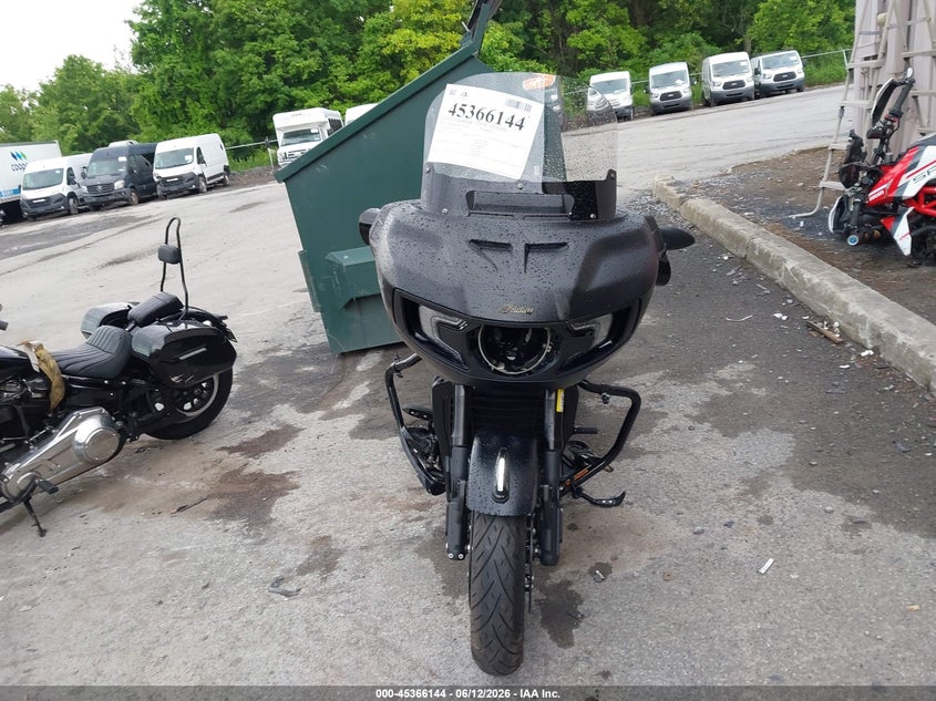 2023 Indian motorcycle co. Pursuit VIN 56KLDFRR1P3422285 IAAI salvage auction — SIDE, Wait Title, sold $9,200 on 2026-09-08 (photo 5)