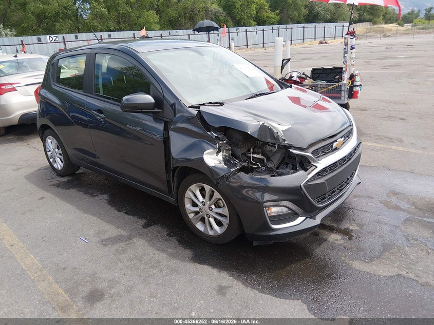 2021 Chevrolet Spark VIN KL8CD6SA4MC723292 IAAI salvage auction — RIGHT FRONT, Salvage Title, sold $825 on 2026-08-01 (photo 1)