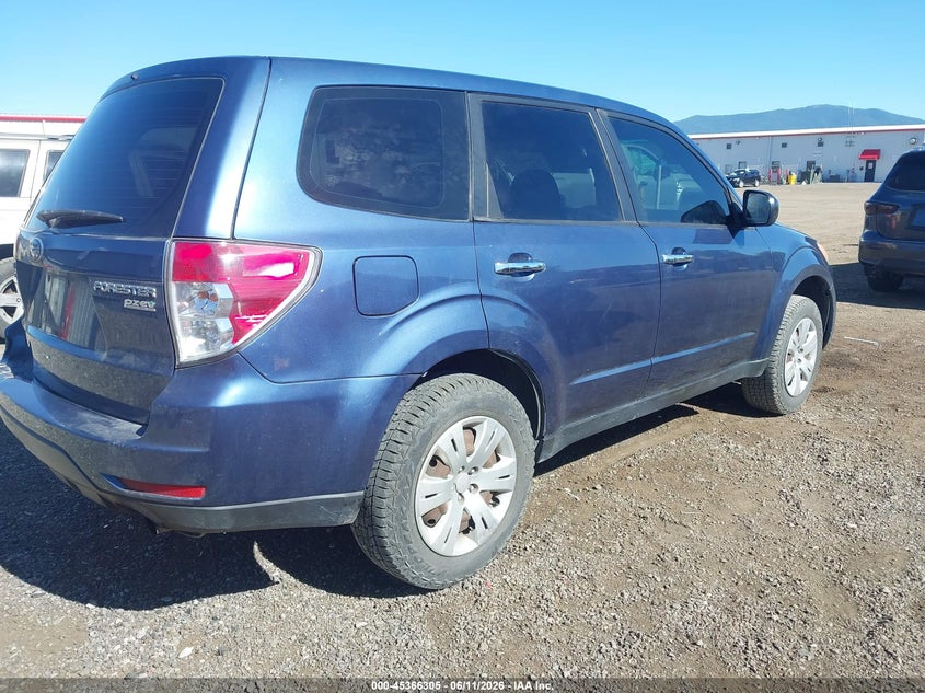 2011 Subaru Forester VIN JF2SHAAC8BH725707 IAAI salvage auction — UNKNOWN, Bill Of Sale (Washington), sold $950 on 2026-07-21 (photo 4)