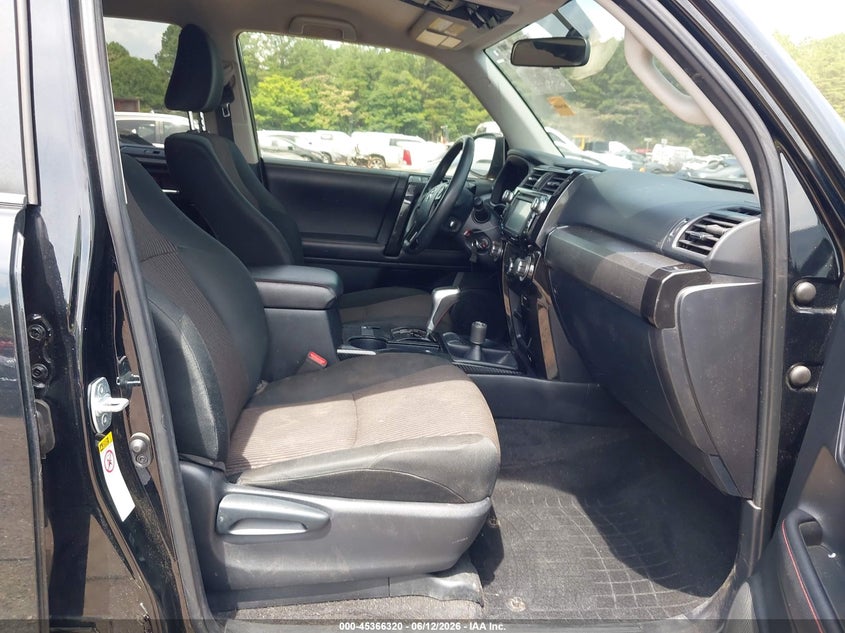 2019 Toyota 4runner VIN JTEBU5JR2K5665166 IAAI salvage auction — RIGHT FRONT, Salvage (Alabama), sold $12,750 on 2026-08-21 (photo 5)