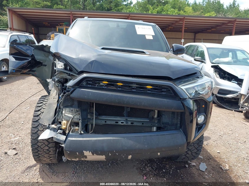 2019 Toyota 4runner VIN JTEBU5JR2K5665166 IAAI salvage auction — RIGHT FRONT, Salvage (Alabama), sold $12,750 on 2026-08-21 (photo 6)