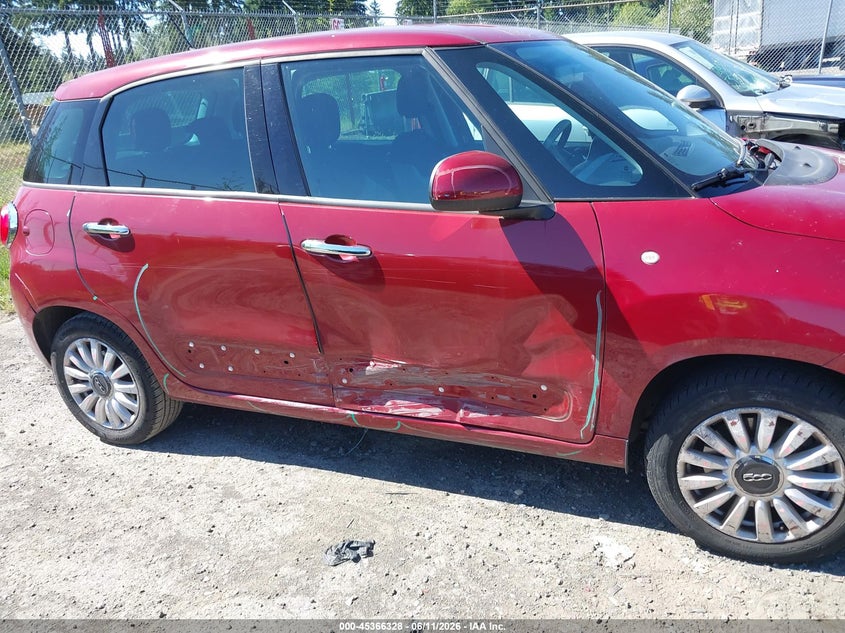 2014 Fiat 500l VIN ZFBCFABH9EZ015512 IAAI salvage auction — RIGHT SIDE, Bill Of Sale (Washington), sold $1,200 on 2026-07-08 (photo 6)