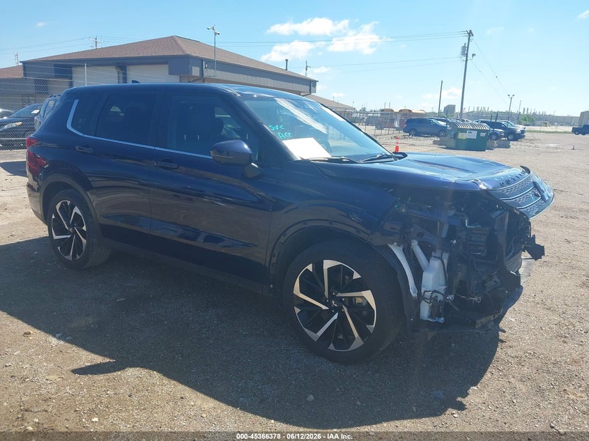 2024 Mitsubishi Outlander VIN JA4J4VA85RZ014599 IAAI salvage auction — FRONT END, Salvage Title, sold $8,100 on 2026-07-23 (photo 1)