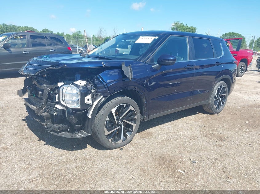 2024 Mitsubishi Outlander VIN JA4J4VA85RZ014599 IAAI salvage auction — FRONT END, Salvage Title, sold $8,100 on 2026-07-23 (photo 2)