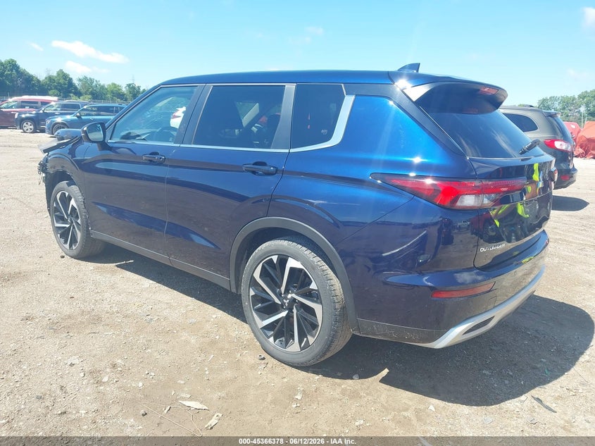 2024 Mitsubishi Outlander VIN JA4J4VA85RZ014599 IAAI salvage auction — FRONT END, Salvage Title, sold $8,100 on 2026-07-23 (photo 3)