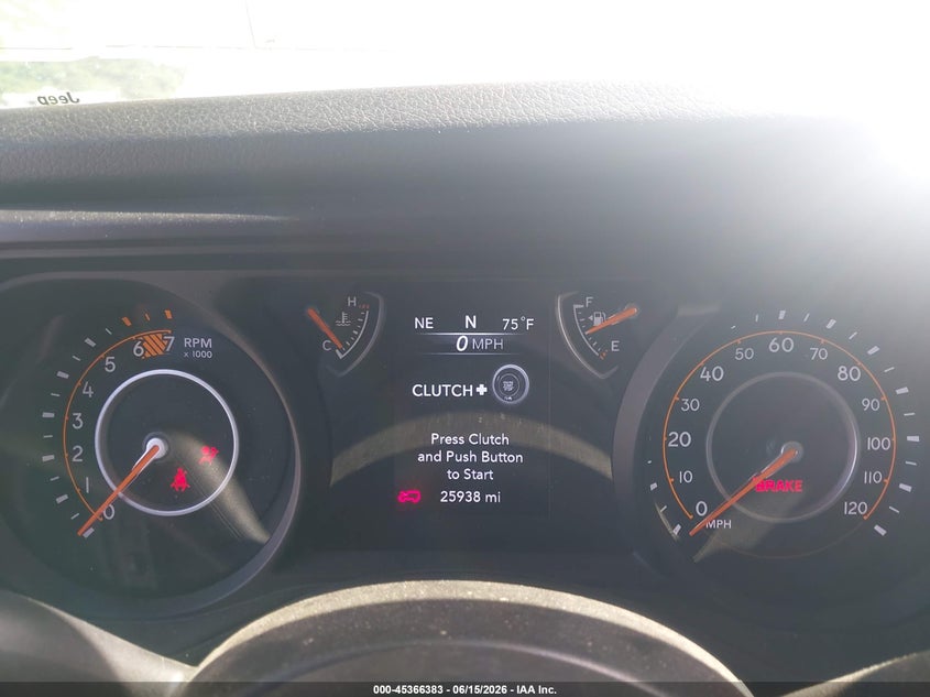 2024 Jeep Wrangler / VIN 1C4PJXDG7RW200878 IAAI salvage auction — FRONT END, Salvage (Illinois), sold $8,600 on 2026-07-11 (photo 7)