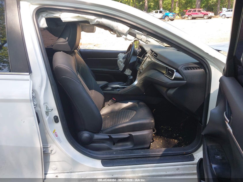 2018 Toyota Camry VIN JTNB11HK6J3002798 IAAI salvage auction — FRONT END, Salvage (Virginia), sold $2,600 on 2026-07-28 (photo 5)