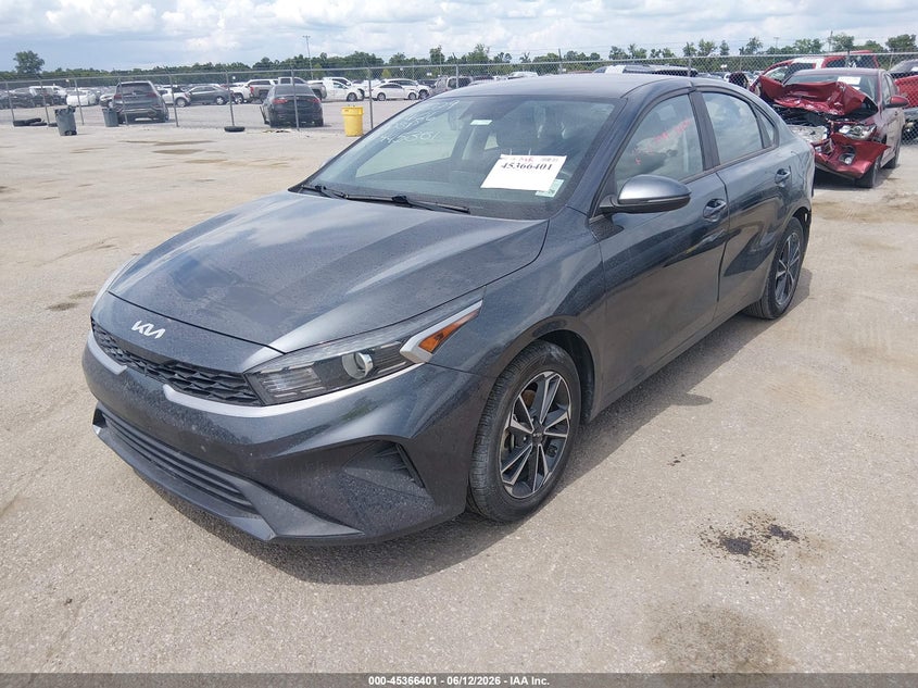 2022 Kia Forte VIN 3KPF24AD0NE445351 IAAI salvage auction — REAR END, Salvage Title, sold $3,050 on 2026-07-31 (photo 2)