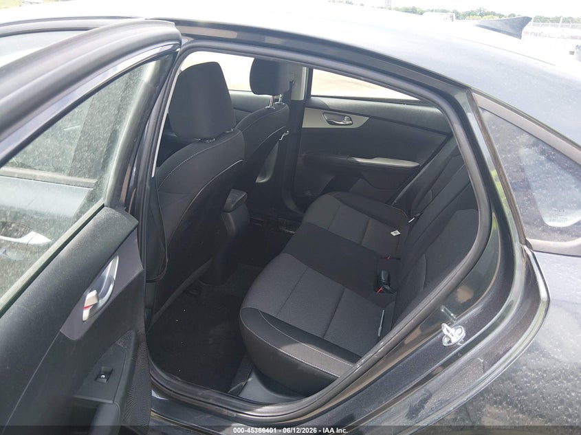 2022 Kia Forte VIN 3KPF24AD0NE445351 IAAI salvage auction — REAR END, Salvage Title, sold $3,050 on 2026-07-31 (photo 8)