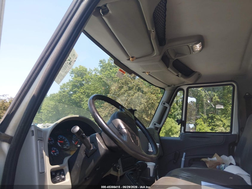 2017 International VIN 1HTMMMML1HH715113 IAAI salvage auction — REPOSSESSION, Clear (Connecticut), sold $6,950 on 2026-07-09 (photo 7)
