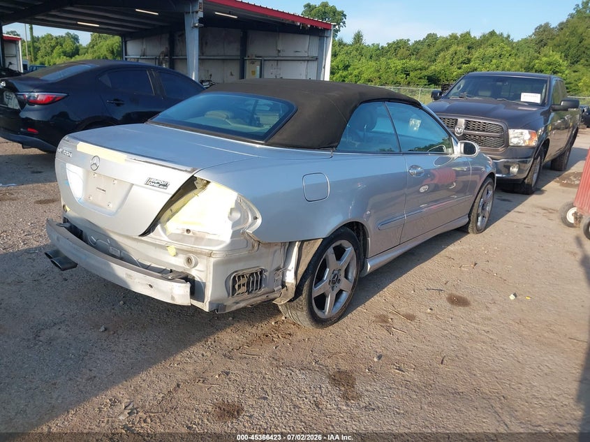 2007 Mercedes-benz Clk-klasse VIN WDBTK72F57T076869 IAAI salvage auction — REAR END, Salvage (Louisiana), sold $400 on 2026-07-28 (photo 4)