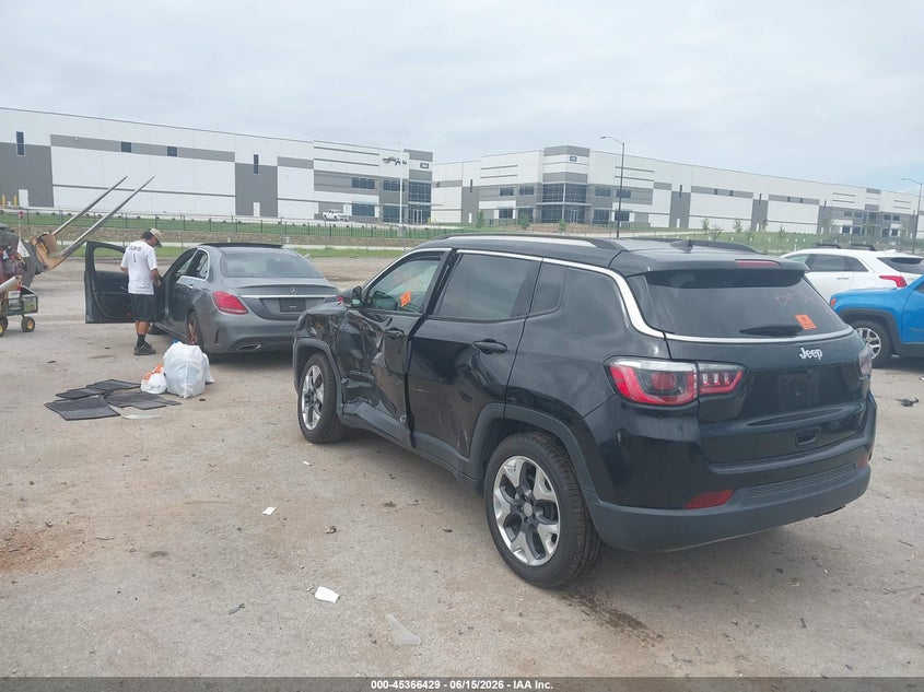 2019 Jeep Compass VIN 3C4NJCCB8KT667194 IAAI salvage auction — BIOHAZARD/CHEMICAL, Salvage (Texas), sold $2,250 on 2026-07-05 (photo 3)