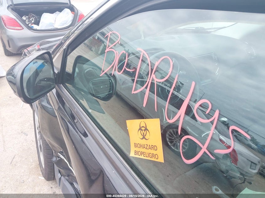 2019 Jeep Compass VIN 3C4NJCCB8KT667194 IAAI salvage auction — BIOHAZARD/CHEMICAL, Salvage (Texas), sold $2,250 on 2026-07-05 (photo 9)