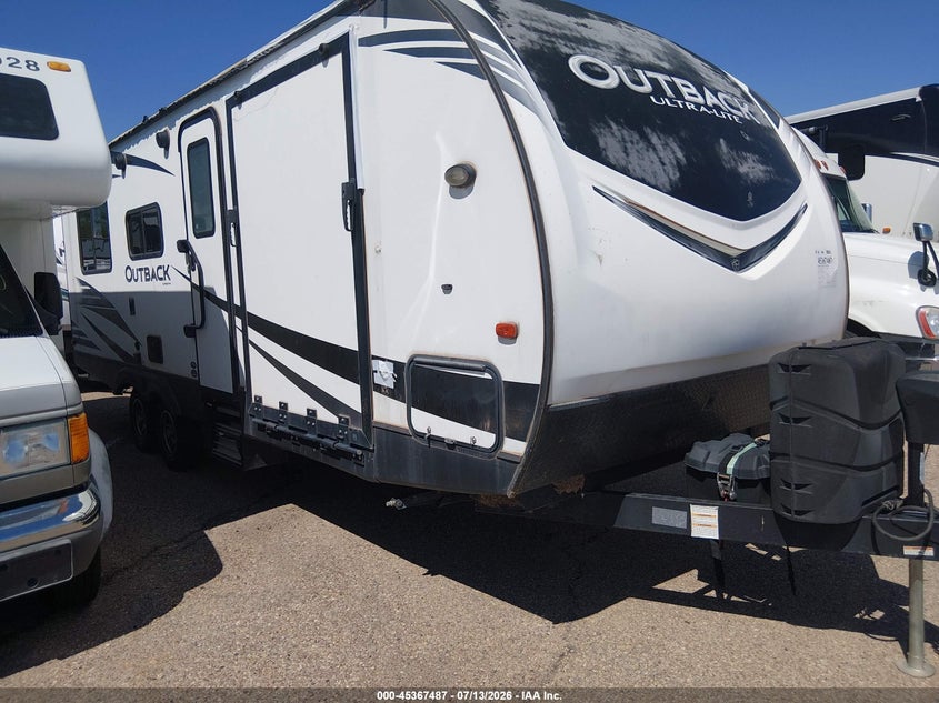 2020 Keystone Other VIN 4YDT24026LB450483 IAAI salvage auction — SIDE, Salvage (Arizona), sold $2,000 on 2026-07-29 (photo 1)