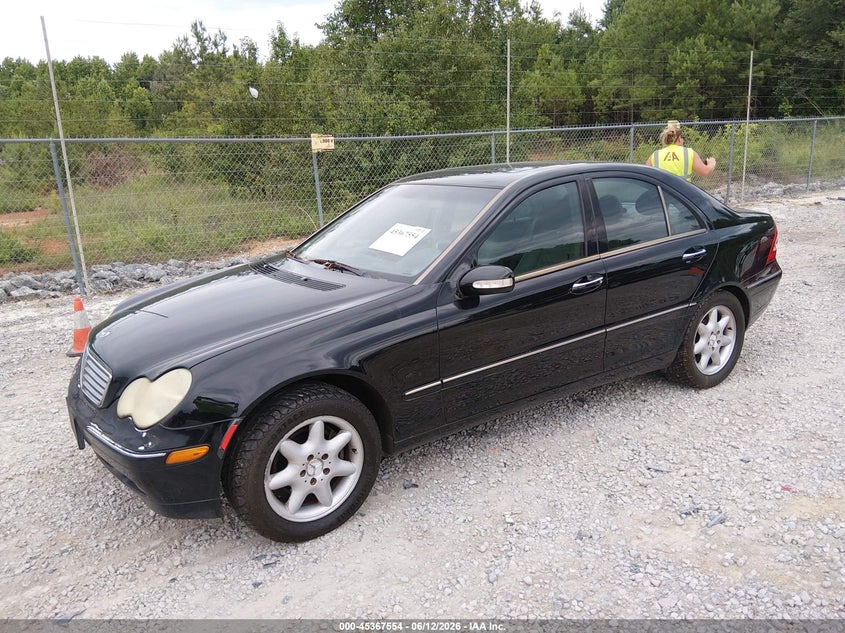 2002 Mercedes-benz C class VIN WDBRF61J82F210375 IAAI salvage auction — NORMAL WEAR, Clear (Alabama), sold $475 on 2026-07-27 (photo 2)