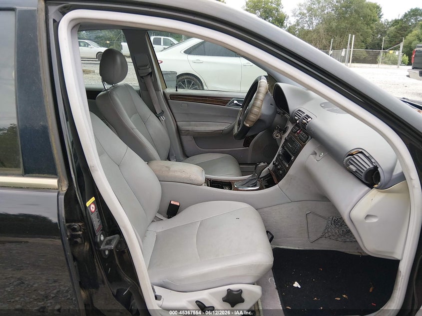 2002 Mercedes-benz C class VIN WDBRF61J82F210375 IAAI salvage auction — NORMAL WEAR, Clear (Alabama), sold $475 on 2026-07-27 (photo 5)