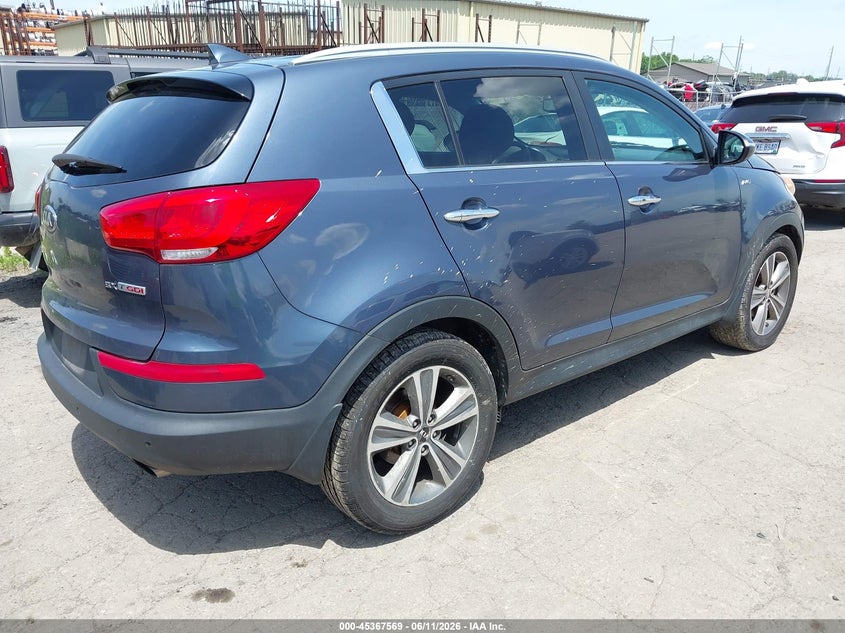 2014 Kia Sportage VIN KNDPCCA65E7664934 IAAI salvage auction — NORMAL WEAR, Clear (Michigan), sold $1,050 on 2026-07-09 (photo 4)