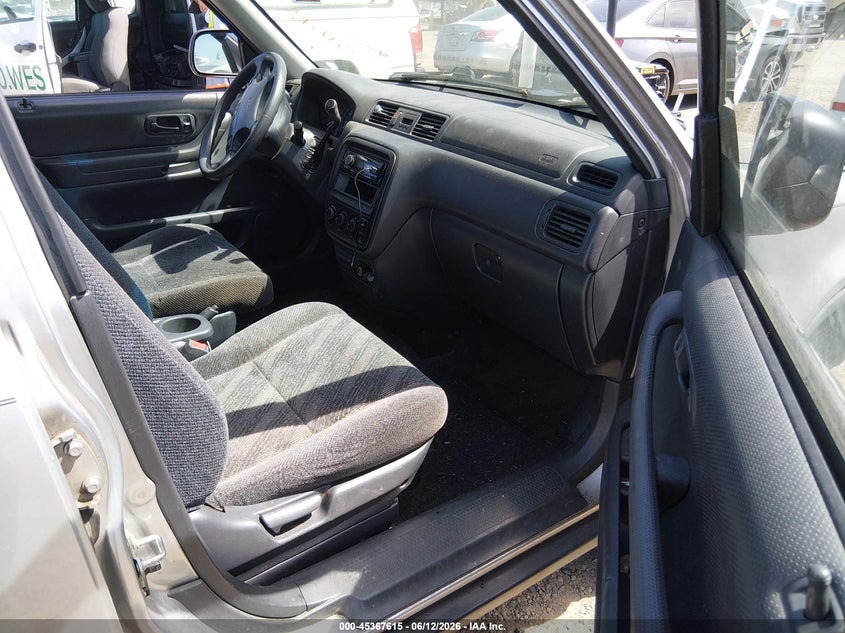 2001 Honda Cr-v VIN JHLRD284X1S017055 IAAI salvage auction — NORMAL WEAR, Clear (Washington), sold $525 on 2026-07-08 (photo 5)